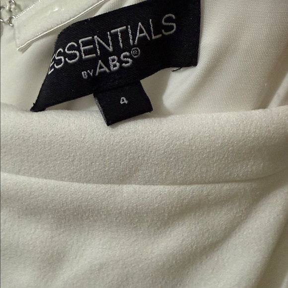 ABS Allen Schwartz Off Shoulder Bell Sleeve Gown - Picture 5 of 6